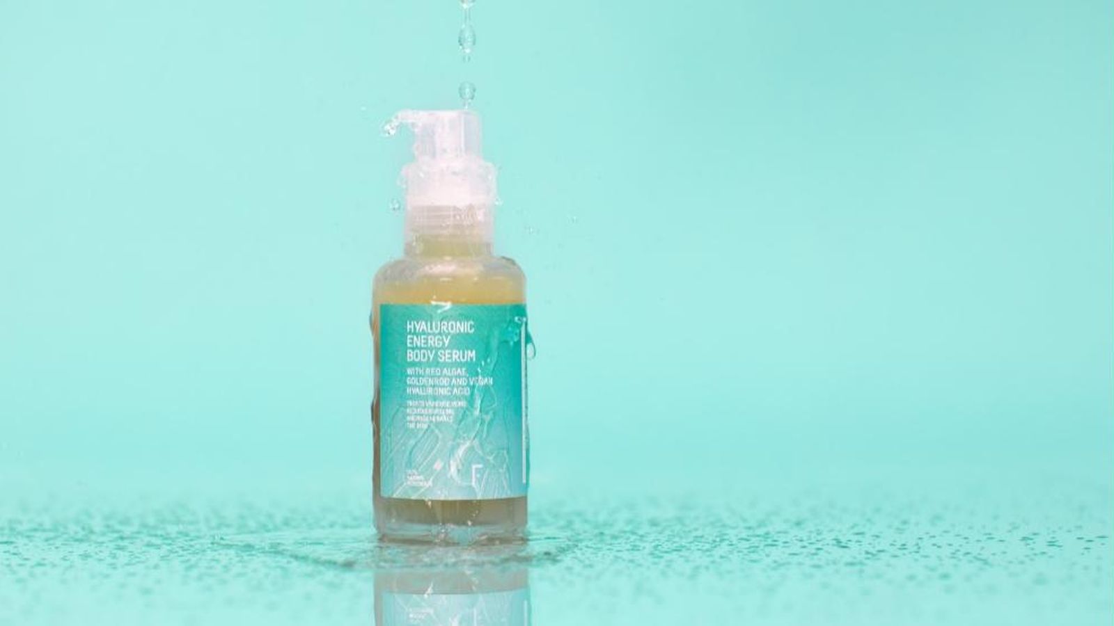 Hyaluronic Energy Body Serum de Freshly Cosmetics.