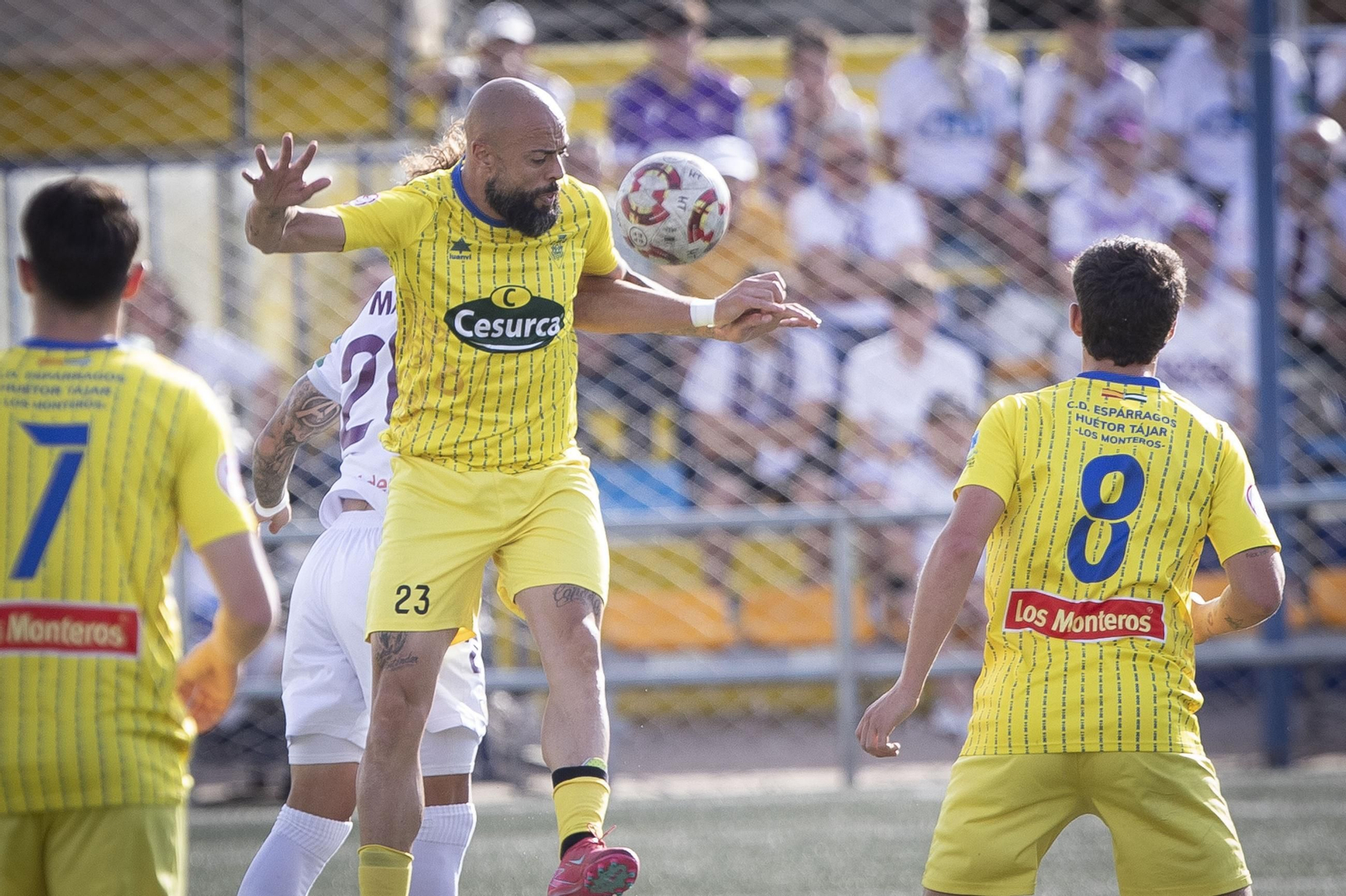 Las mejores imágenes del partido de ida entre CD Huétor Tájar y Real Jaén