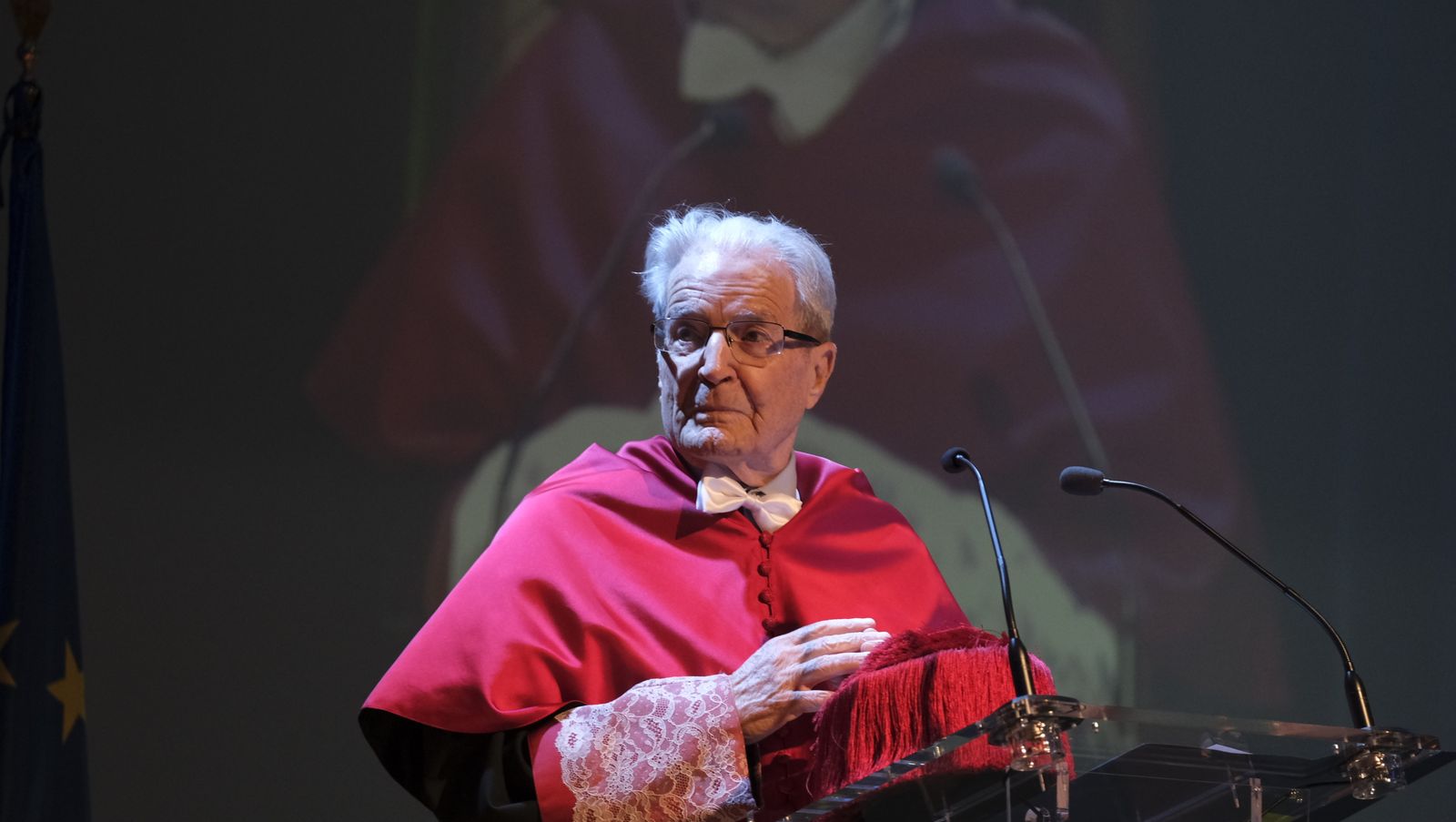 Imágenes de la investidura como Doctor Honoris Causa de la UAL, de Paco Cosentino.