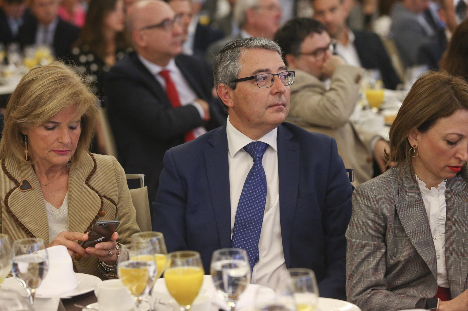 Foro Joly con Elías Bendodo