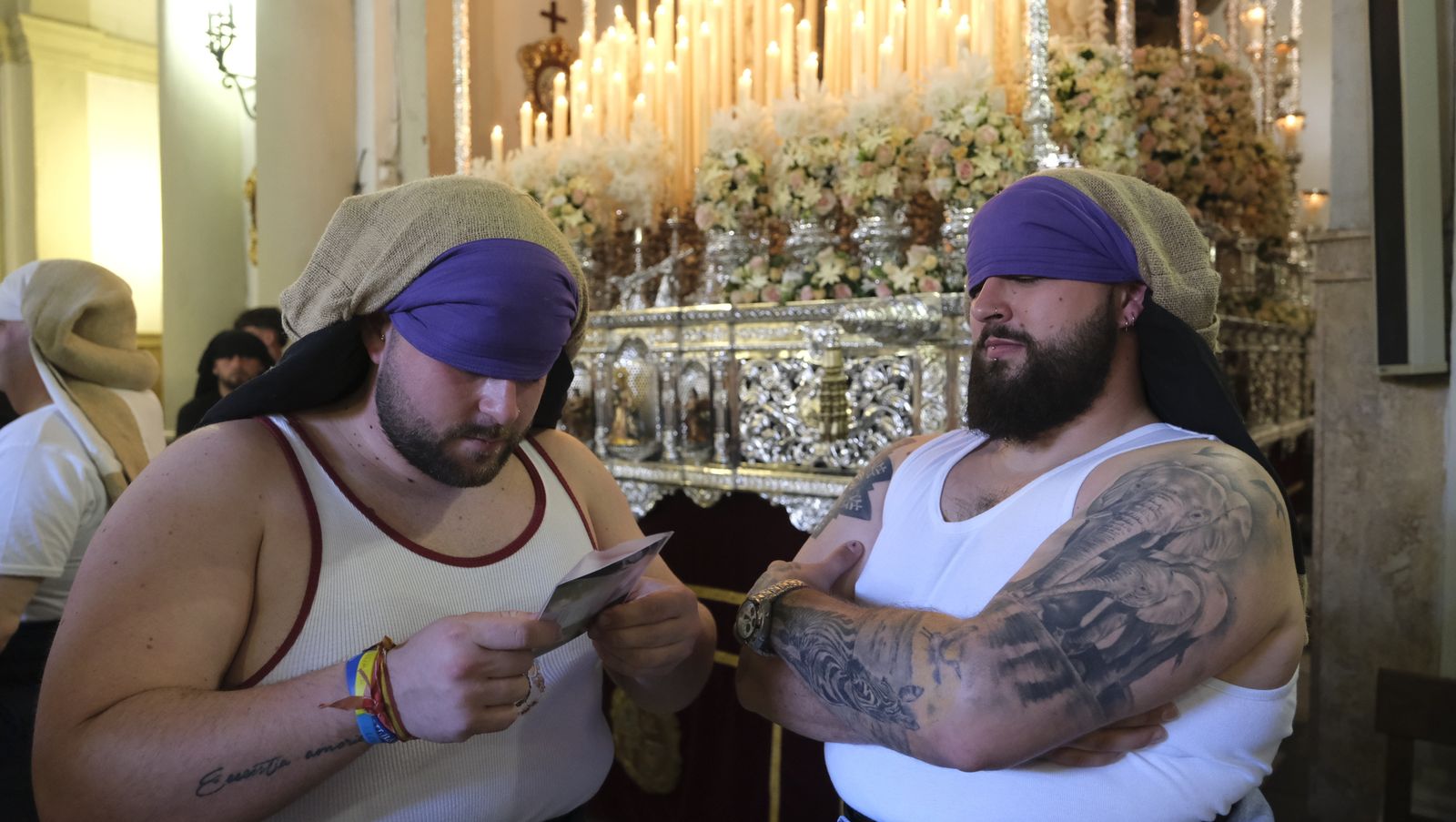 La procesión de la Santa Cena en Almería, en imágenes