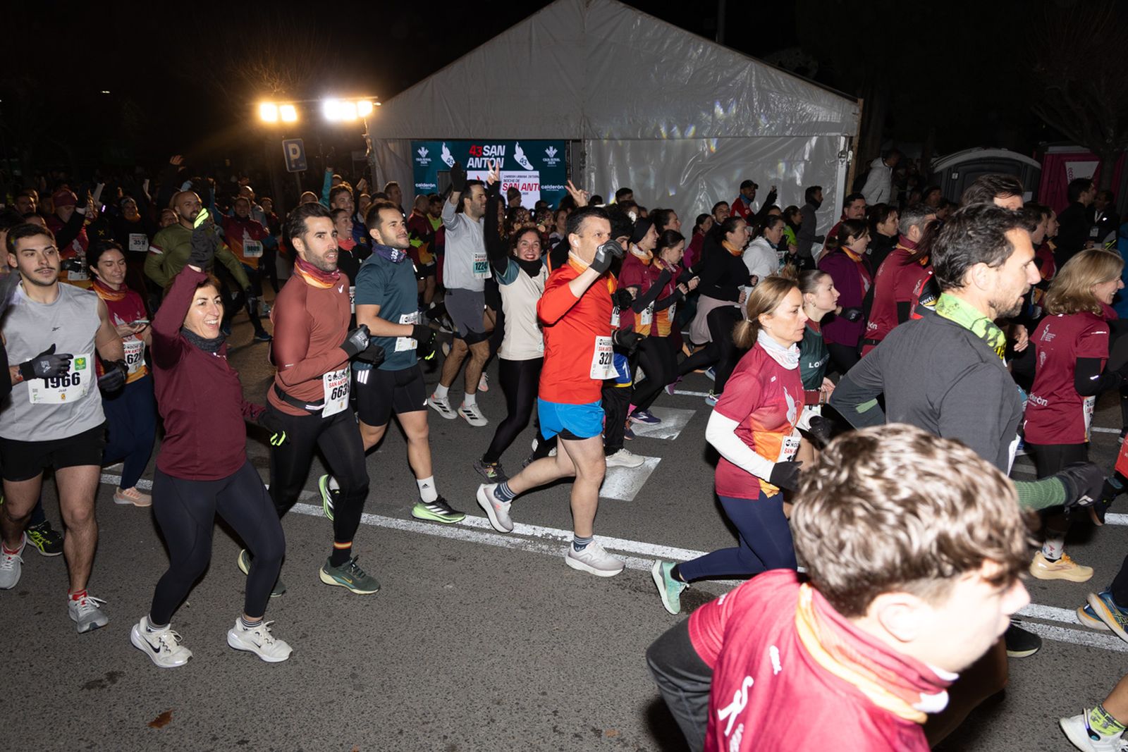 Encuéntrate en la salida de la Carrera de San Antón 2026, en imágenes (3)