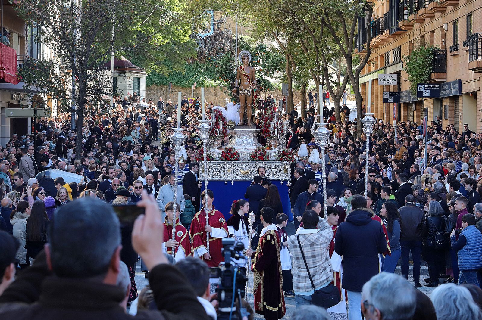 Imágenes de la procesión de San Sebastián en Huelva
