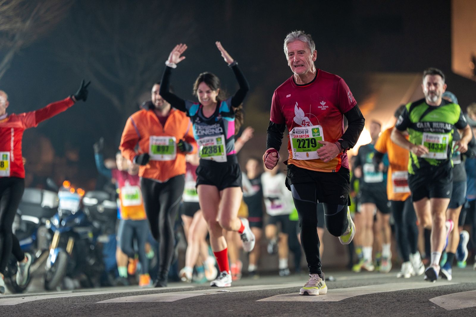 En imágenes: búscate en tu llegada a meta de la Carrera de San Antón 2026 (8)