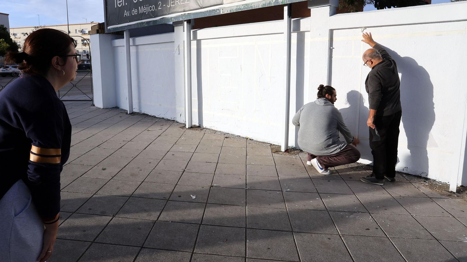 Imágenes del grafiti 'Valentía' en homenaje a las víctimas de la DANA