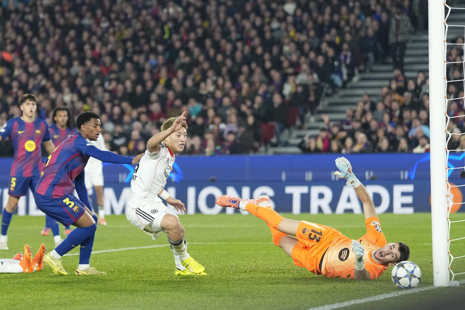 Las fotos del Barcelona-Eintracht Frankfurt