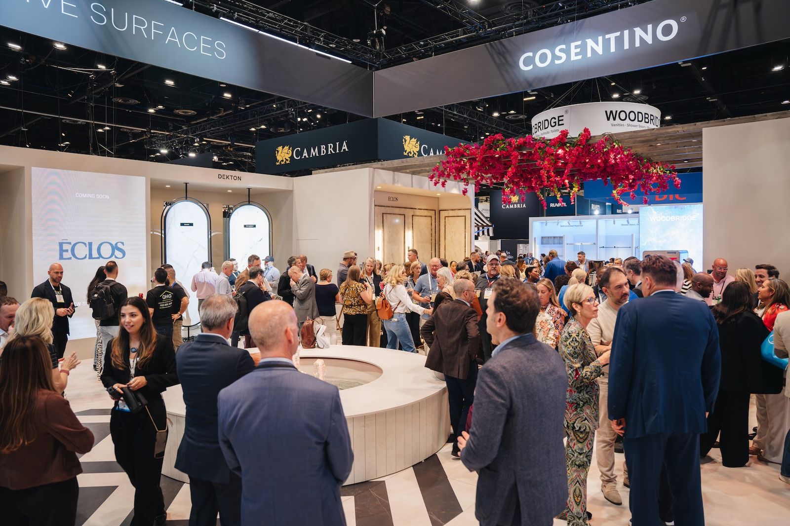 Vista del expositor de Cosentino en la edición 2026 de la feria KBIS de Orlando (Florida).