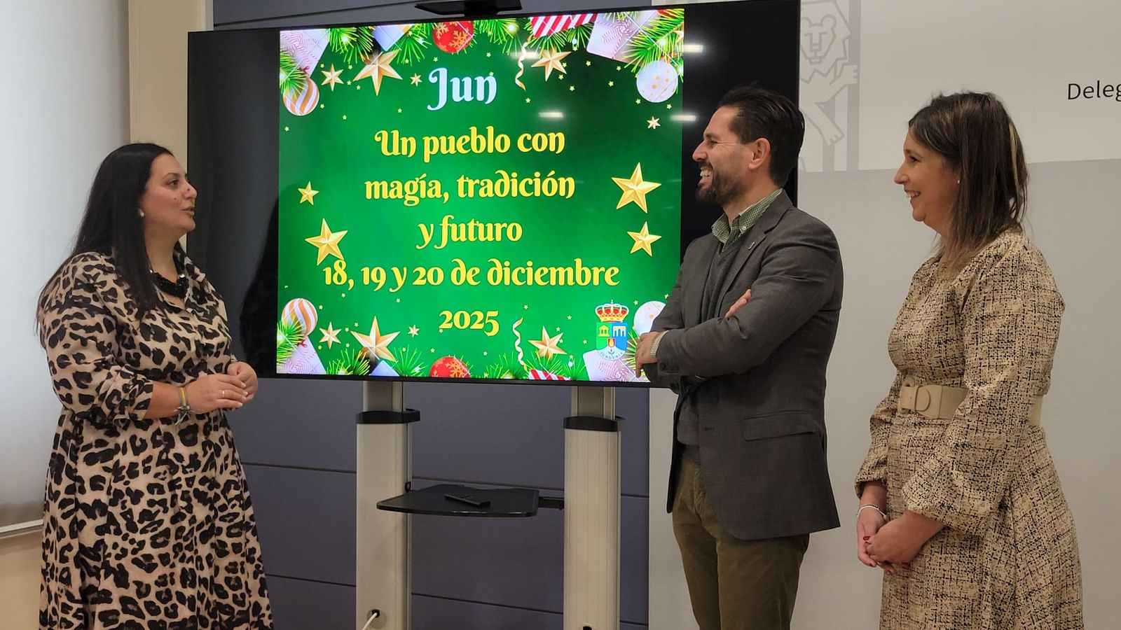 Presentación de las actividades navideñas que se se van a llevar a cabo esta semana en Jun.