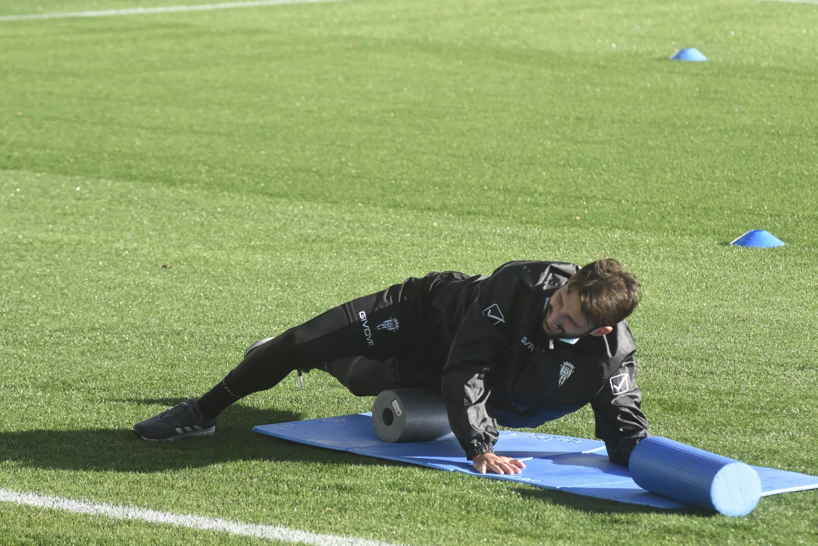 El regreso al trabajo del Córdoba CF tras el parón navideño, en imágenes