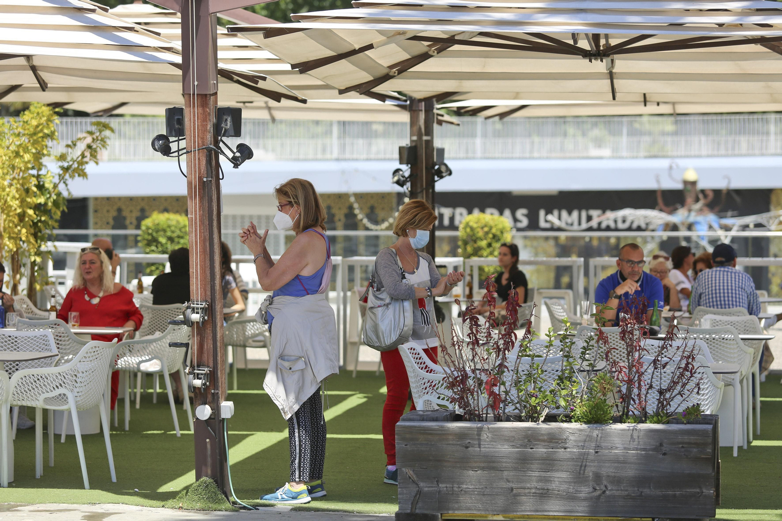 El Muelle Uno y el  Palmeral en el primer día de la fase 1.