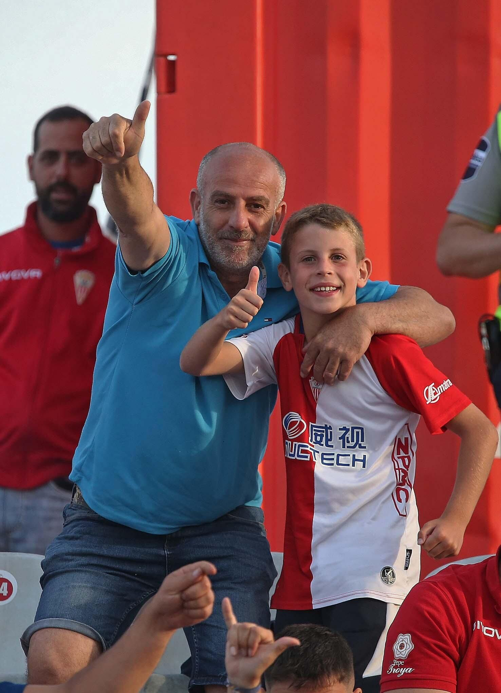 Búscate durante el partido Algeciras CF - Real Madrid Castilla en el Nuevo Mirador