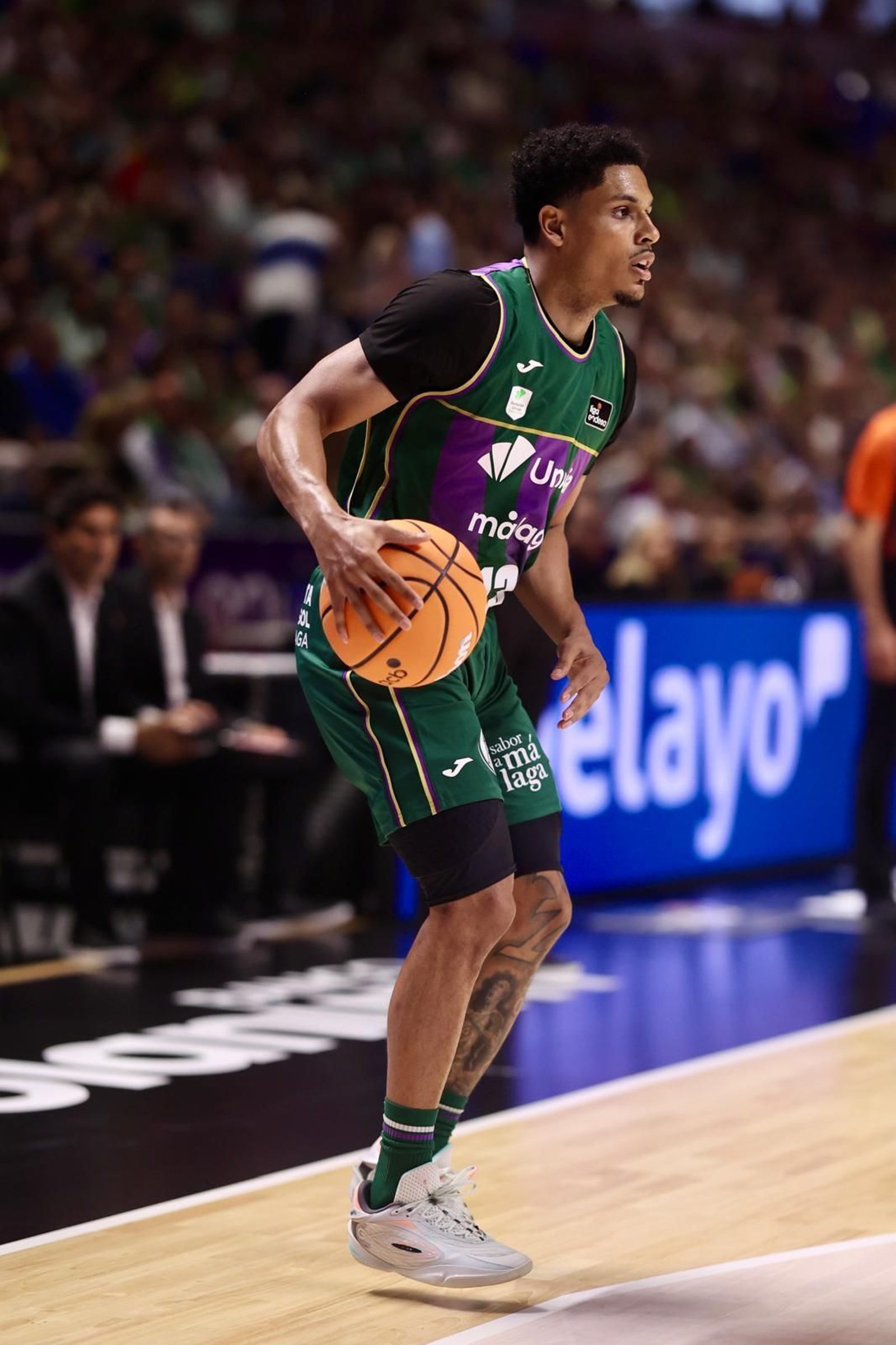 El Unicaja - Valencia Basket de la Supercopa, en fotos