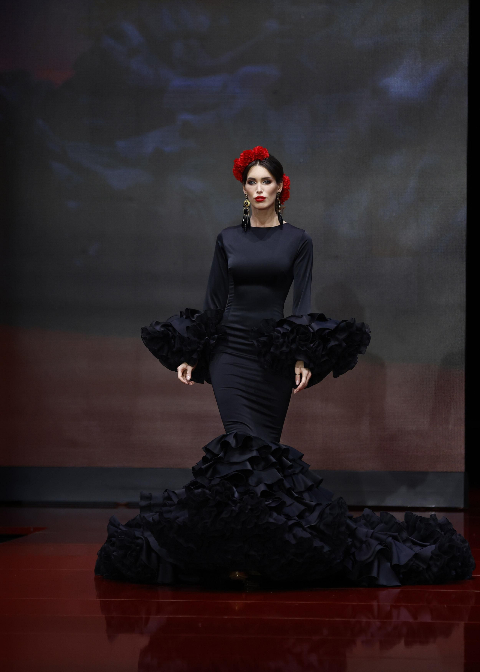 El desfile de Alejandro Santizo en SIMOF 2022, todas las fotos