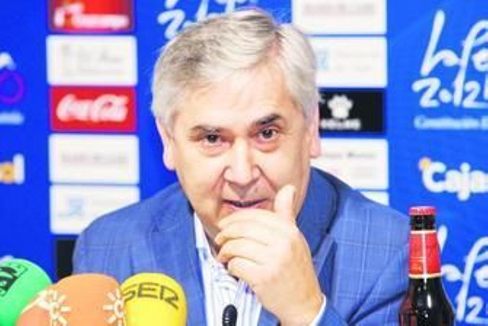 Antonio Muñoz espera que la posible venta no genere cierta desestabilización en el club.