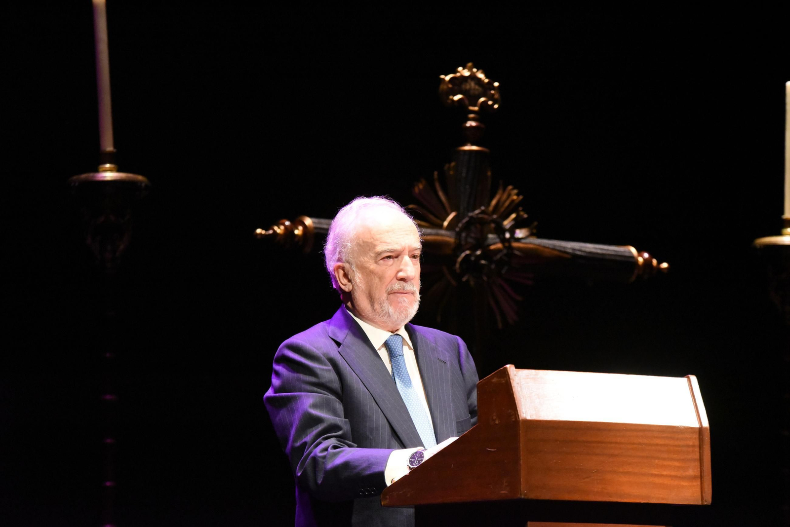 Santiago Muñoz Machado pregona la Semana Santa de Córdoba 2025, en imágenes