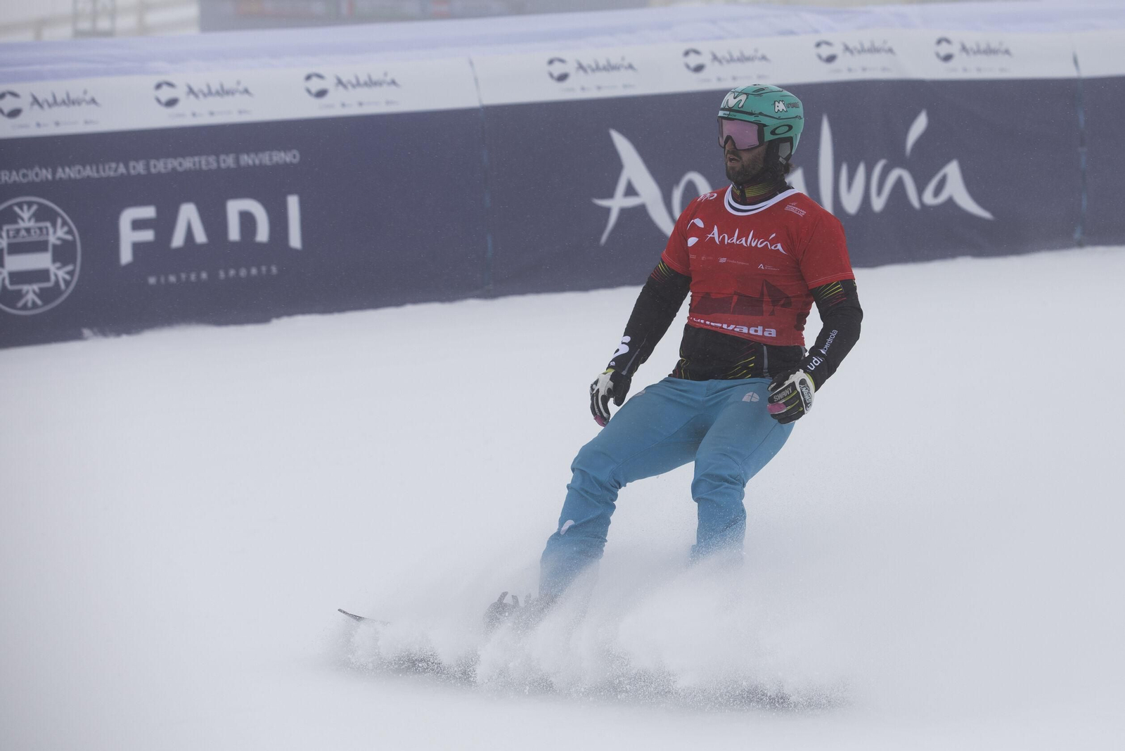 Las mejores imágenes de la segunda jornada de la Copa del Mundo de Snow en Sierra Nevada