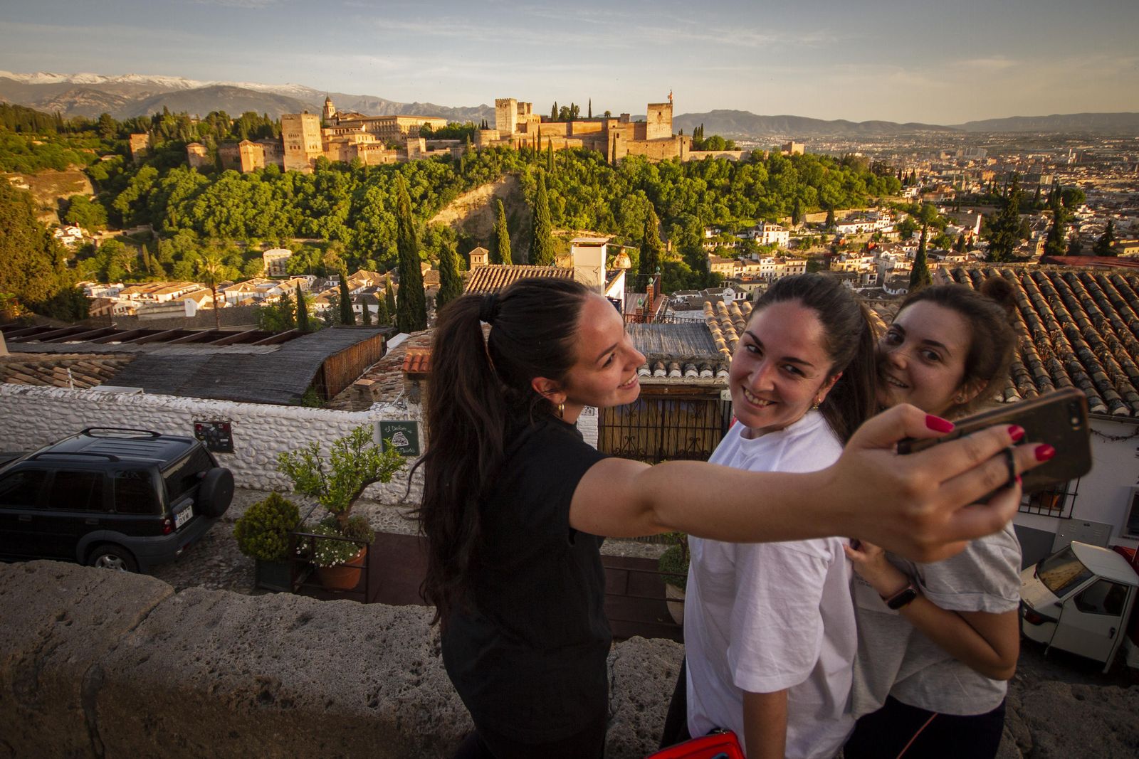 Granada se baila mucho: es la quinta ciudad que más triunfa en TikTok