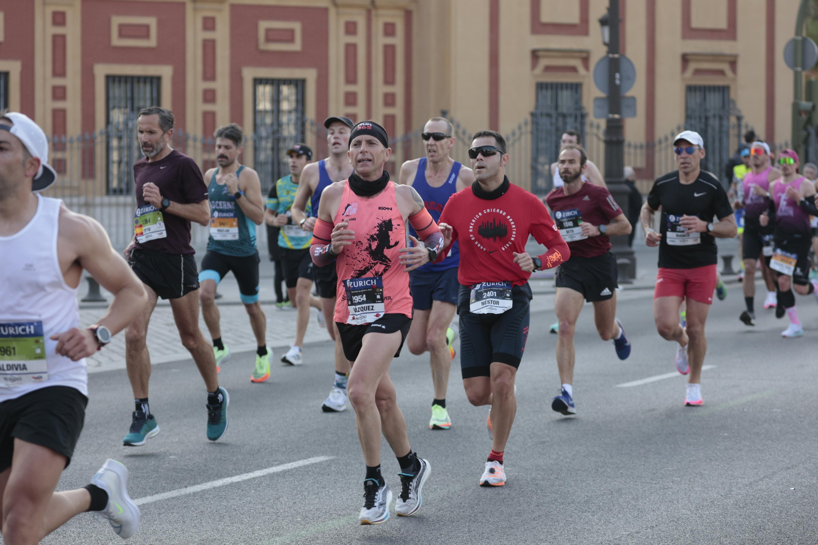 Las imágenes de la Maratón de Sevilla 2022 (8)