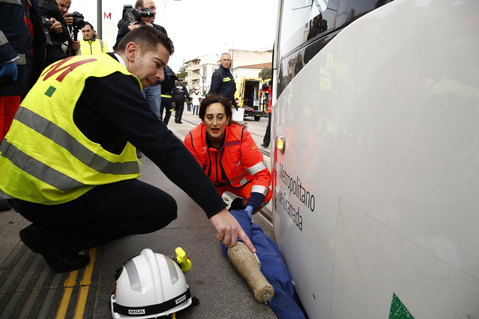 Simulación de un atropello en la parada del Metro