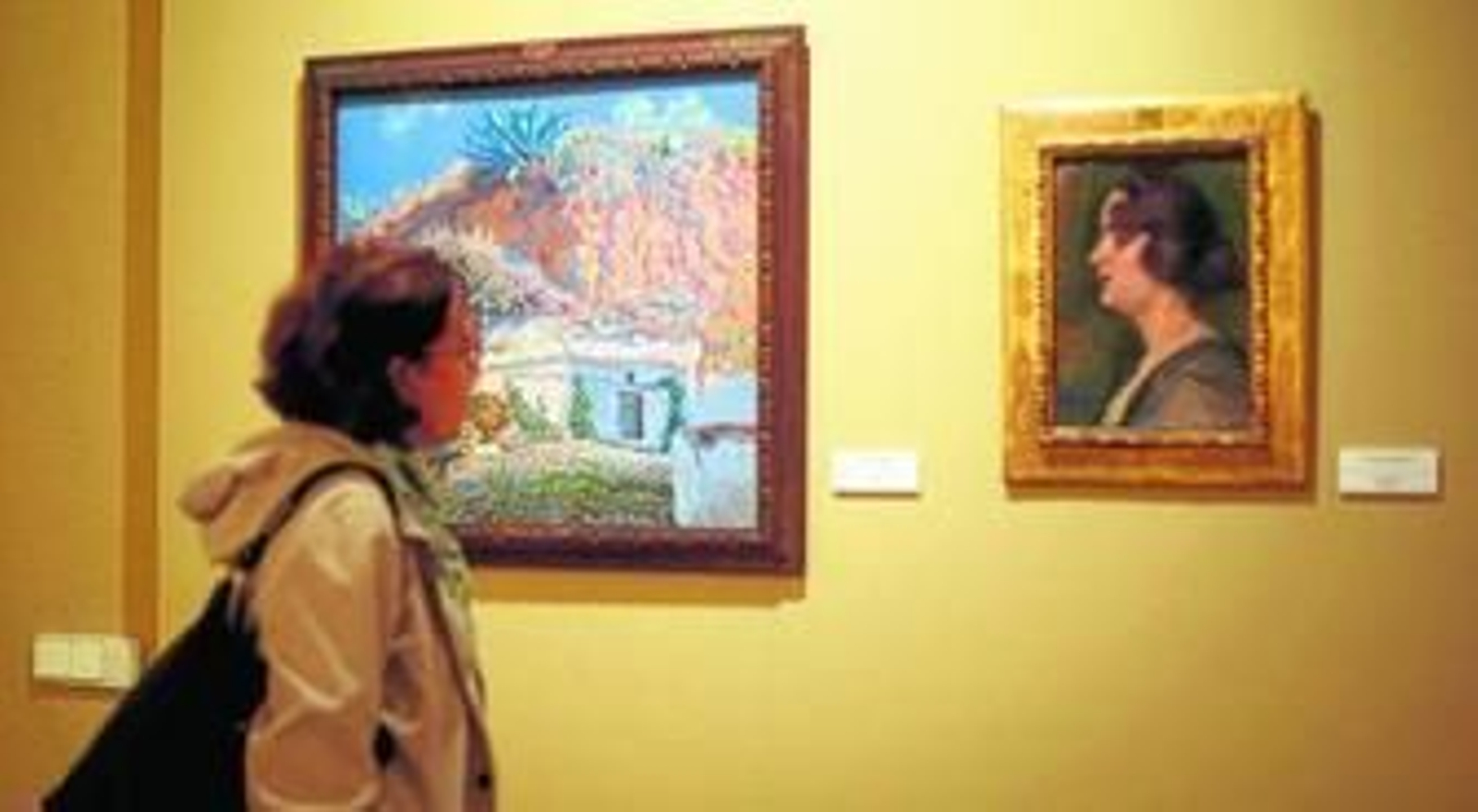 Dos de las obras que pueden verse en la exposición 'Pintores gaditanos'.