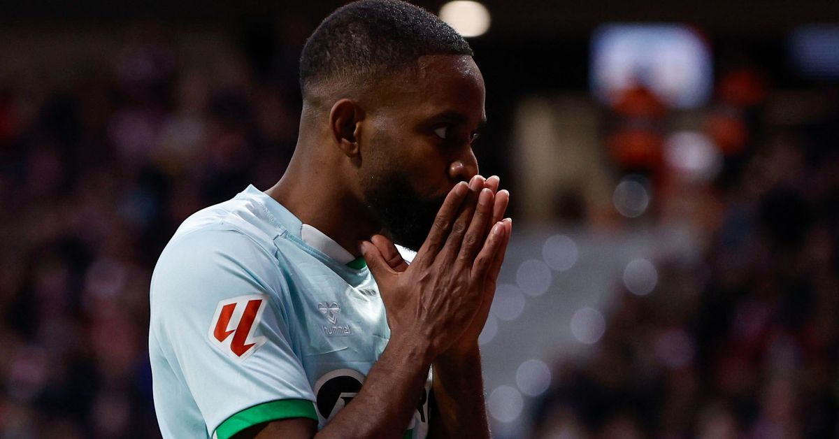 El mensaje de Bakambu: "En los momentos difíciles aprendemos y crecemos"