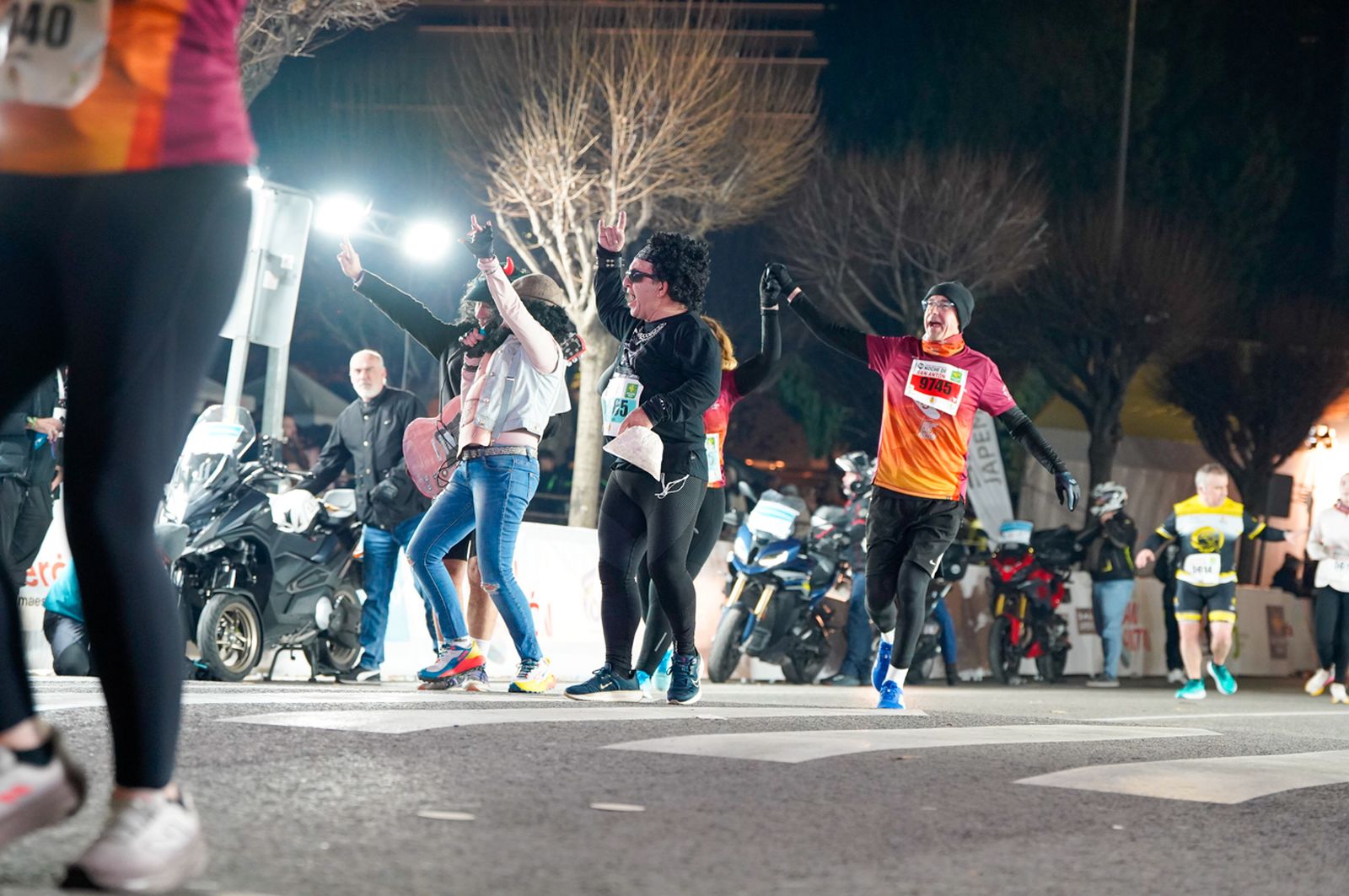 En imágenes: búscate en tu llegada a meta de la Carrera de San Antón 2026 (5)