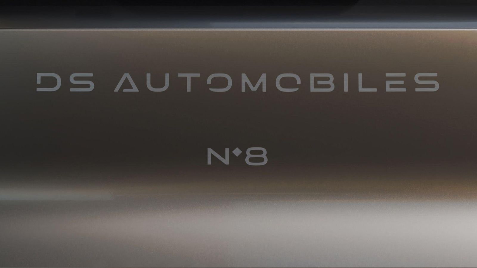 La denominación de este nuevo DS abre camino al cambio de nomenclatura en la marca premium de Stellantis. La denominación de este nuevo DS abre camino al cambio de nomenclatura en la marca premium de Stellantis.