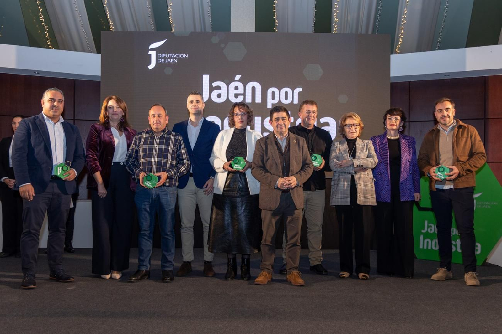 Entrega de distinciones y apertura del III Encuentro Provincial Jaén por Industria