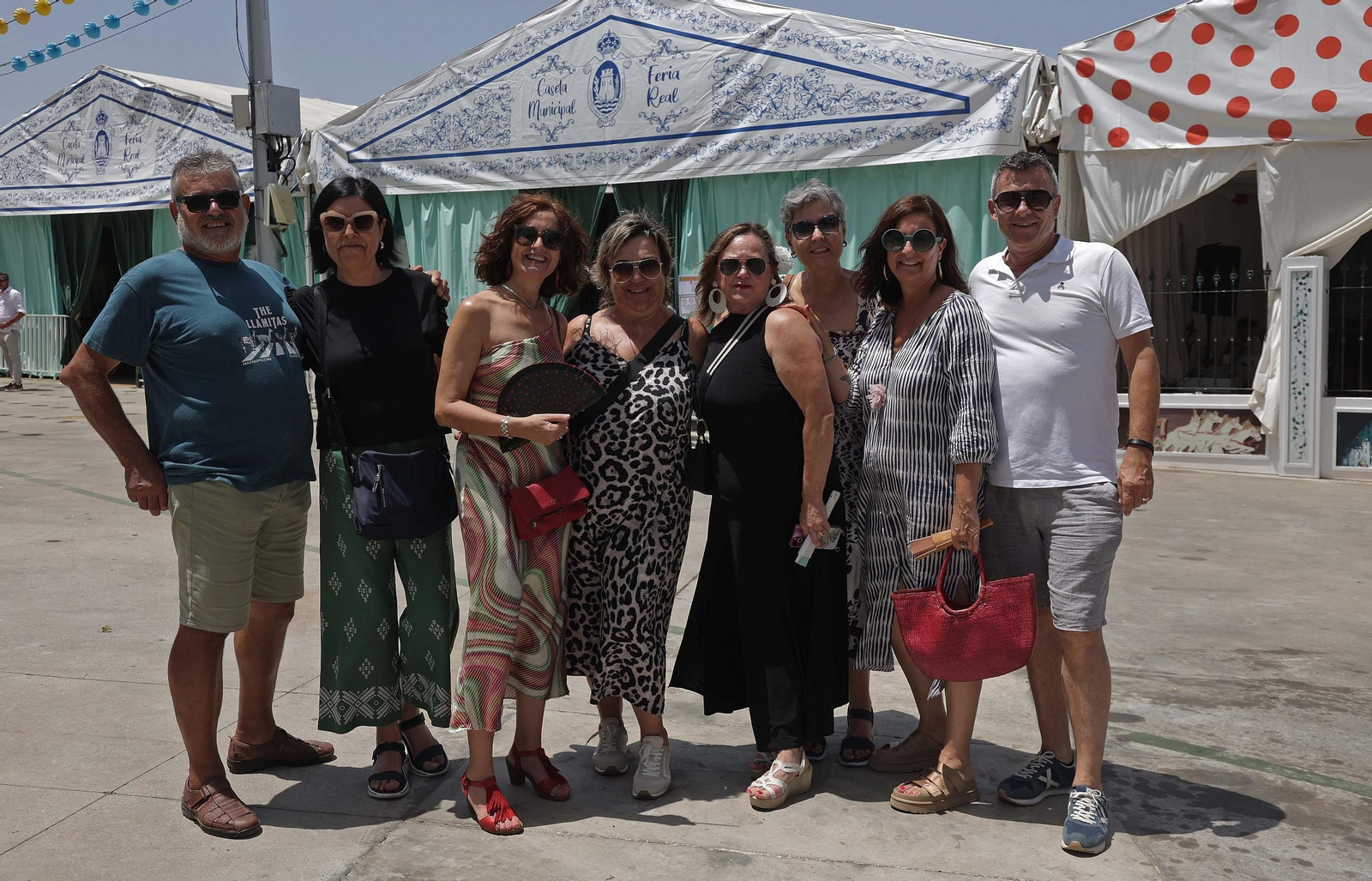 Búscate en las fotos del Domingo por Sevillanas de la Feria Real de Algeciras 2025