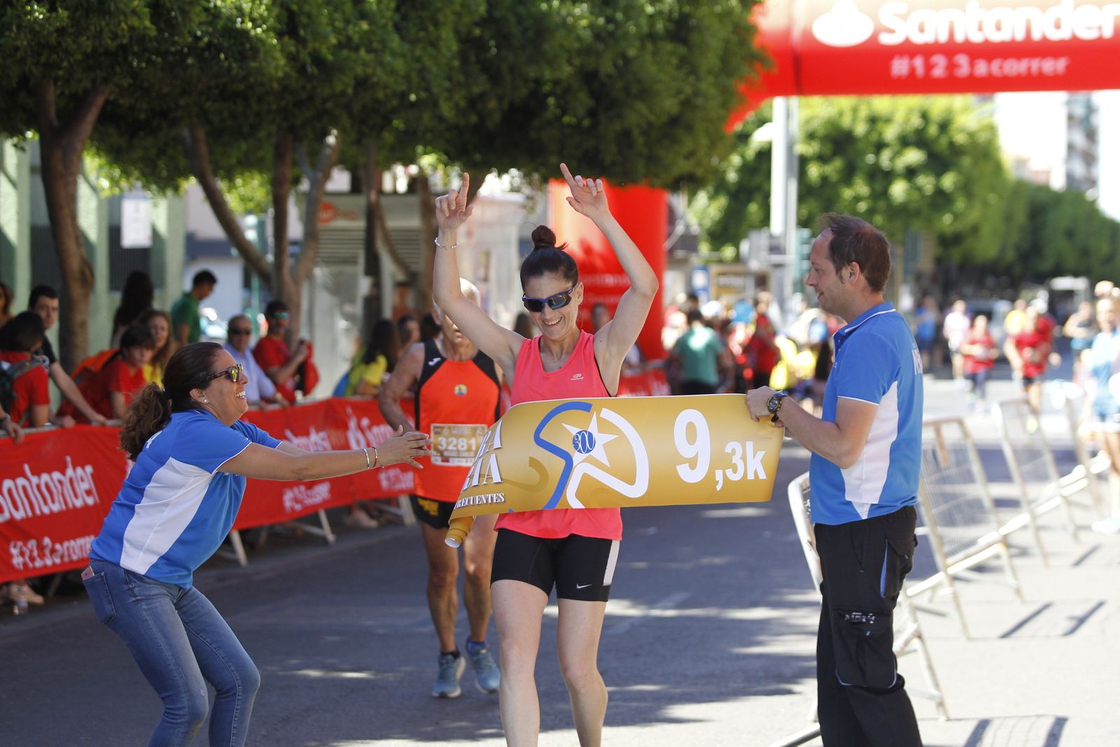 Fotogalería carrera atletismo popular enfermedades poco frecuentes. La Salle Almería