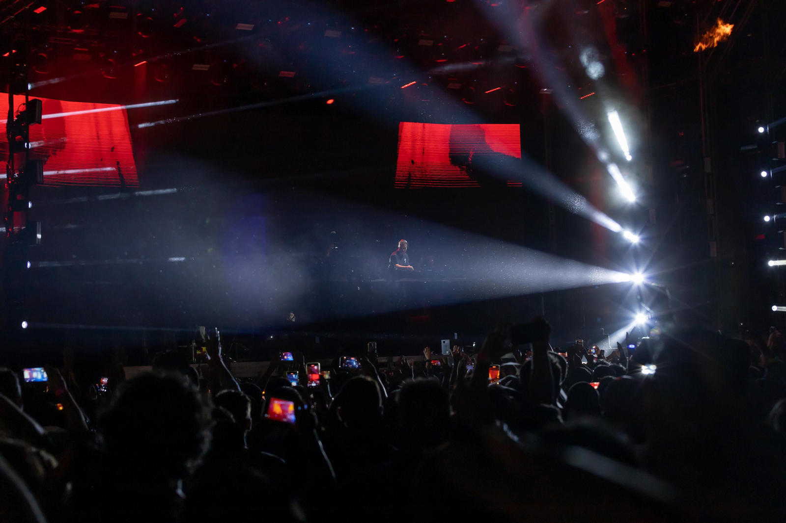 Búscate en las imágenes del concierto de David Guetta en el Puerto de Santa Maria.