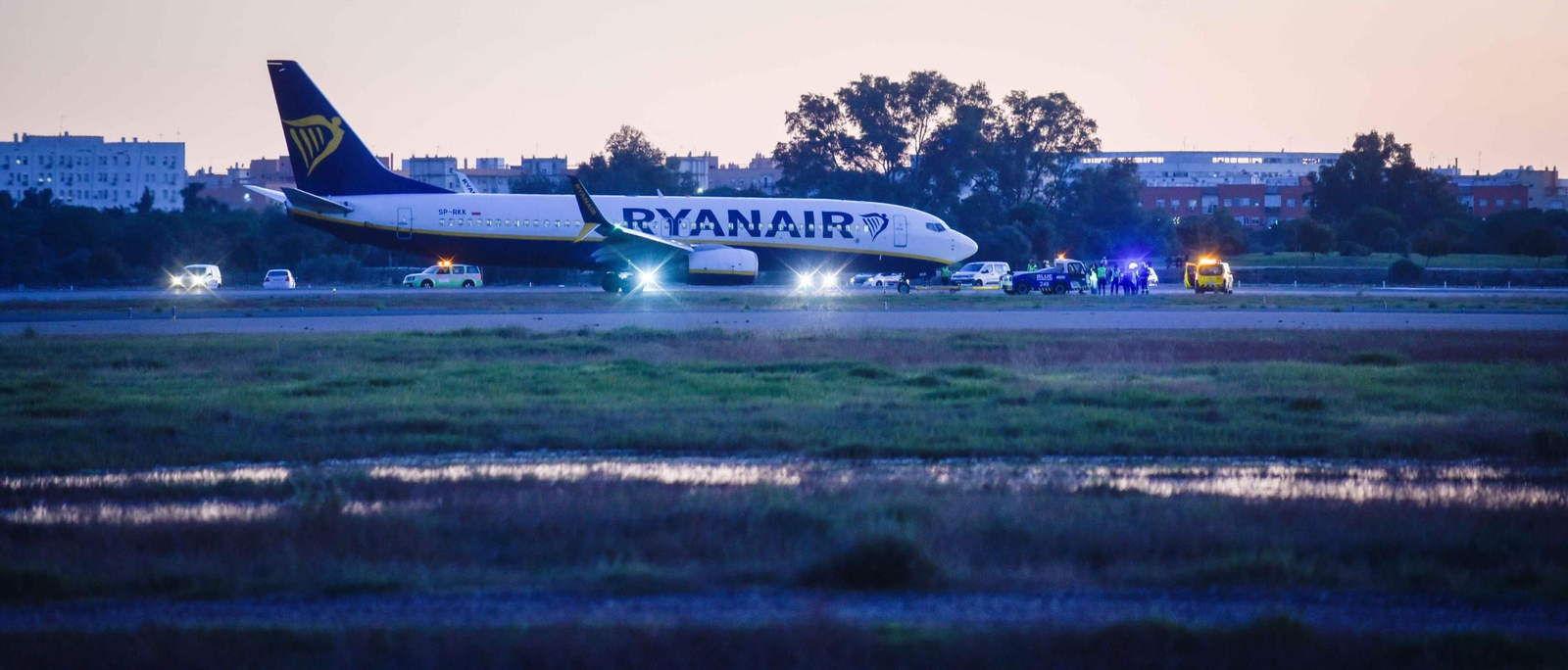 Aterrizaje de emergencia de un avión en Sevilla