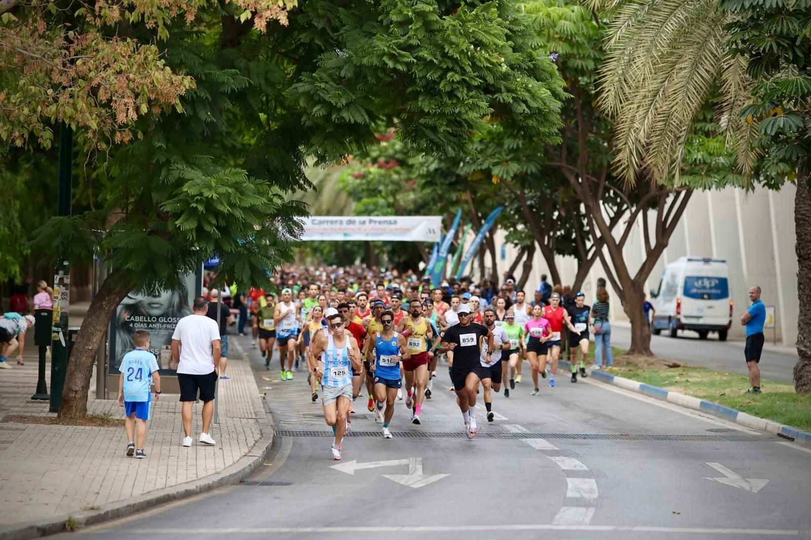 Las fotos de la VIII Carrera de la Prensa y la IV Marcha Solidaria de Málaga