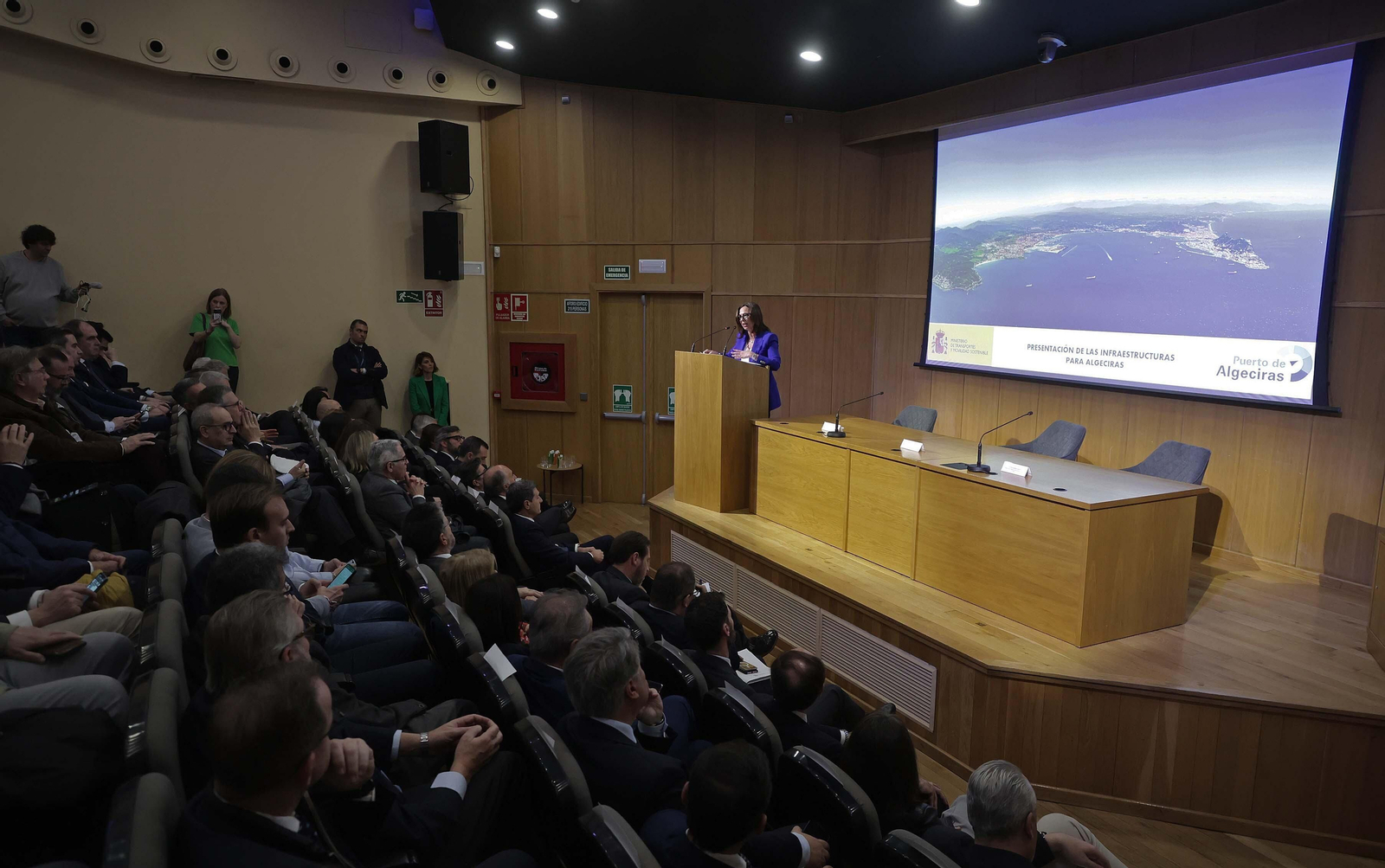 Fotos de la jornada de trabajo del ministro de Transportes en el Puerto de Algeciras