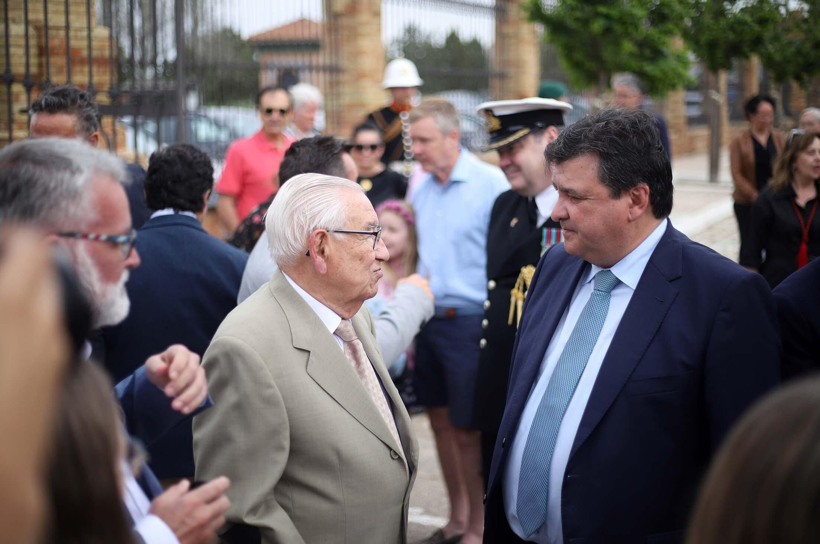 La ceremonia conmemorativa del 80 aniversario de la aparición del cuerpo de William Martin, en imágenes