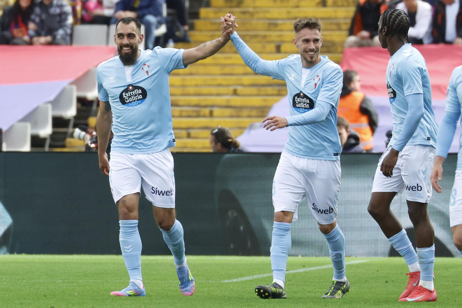 Barcelona-Celta: El malagueño Melero López, salpicado por la polémica