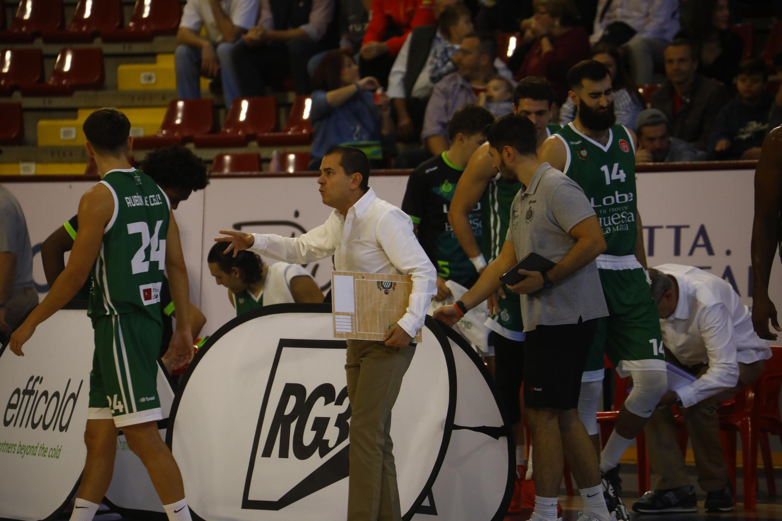 Las mejores fotos del ambiente en Vista Alegre para el Coto Córdoba - Huesca