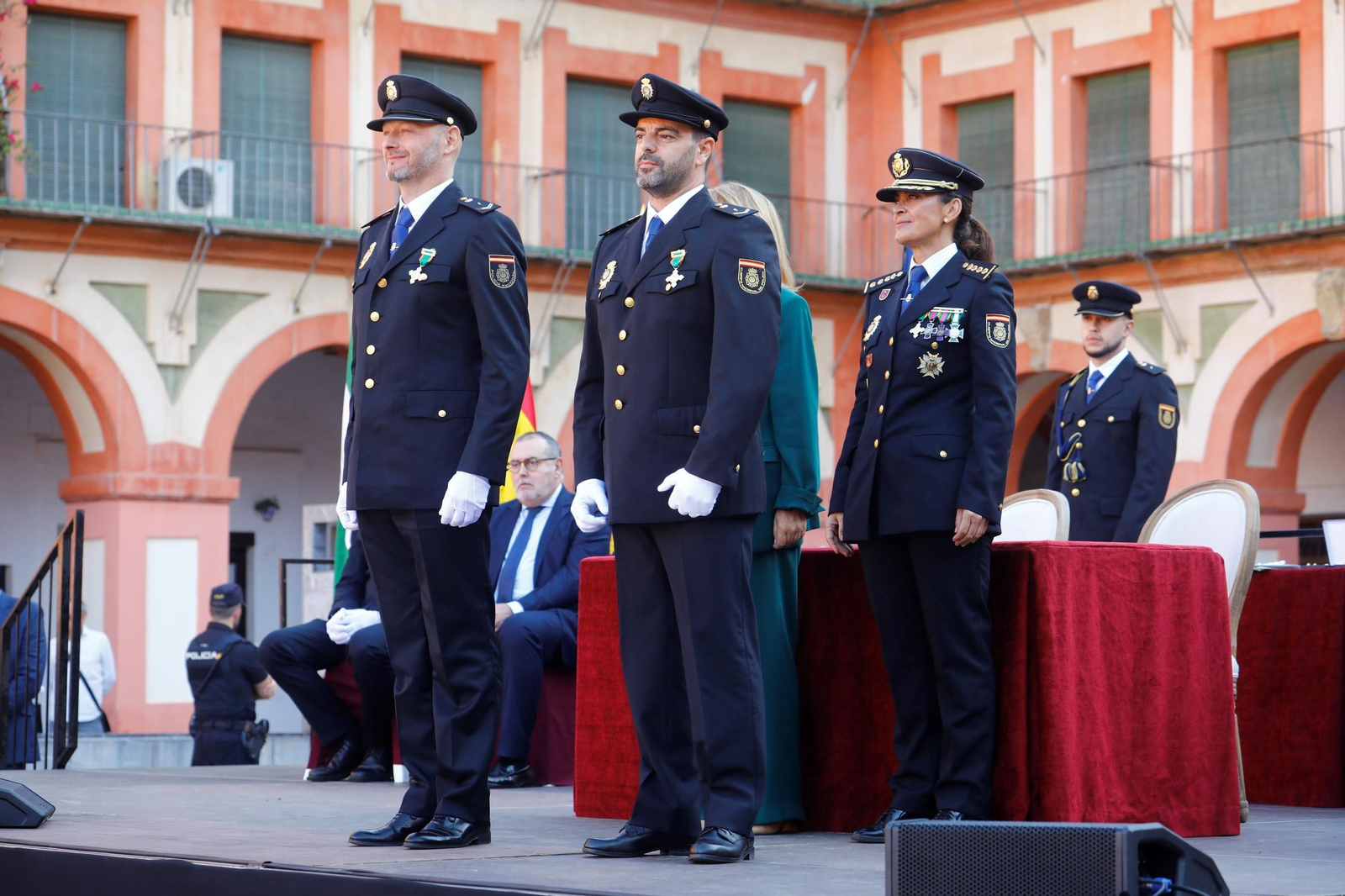Las mejores imágenes del Día de la Policía Nacional en Córdoba