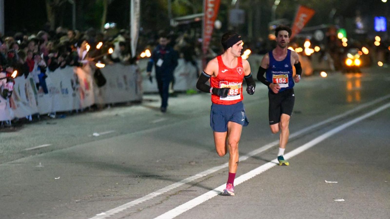 En imágenes: búscate en tu llegada a meta de la Carrera de San Antón 2025 (1)