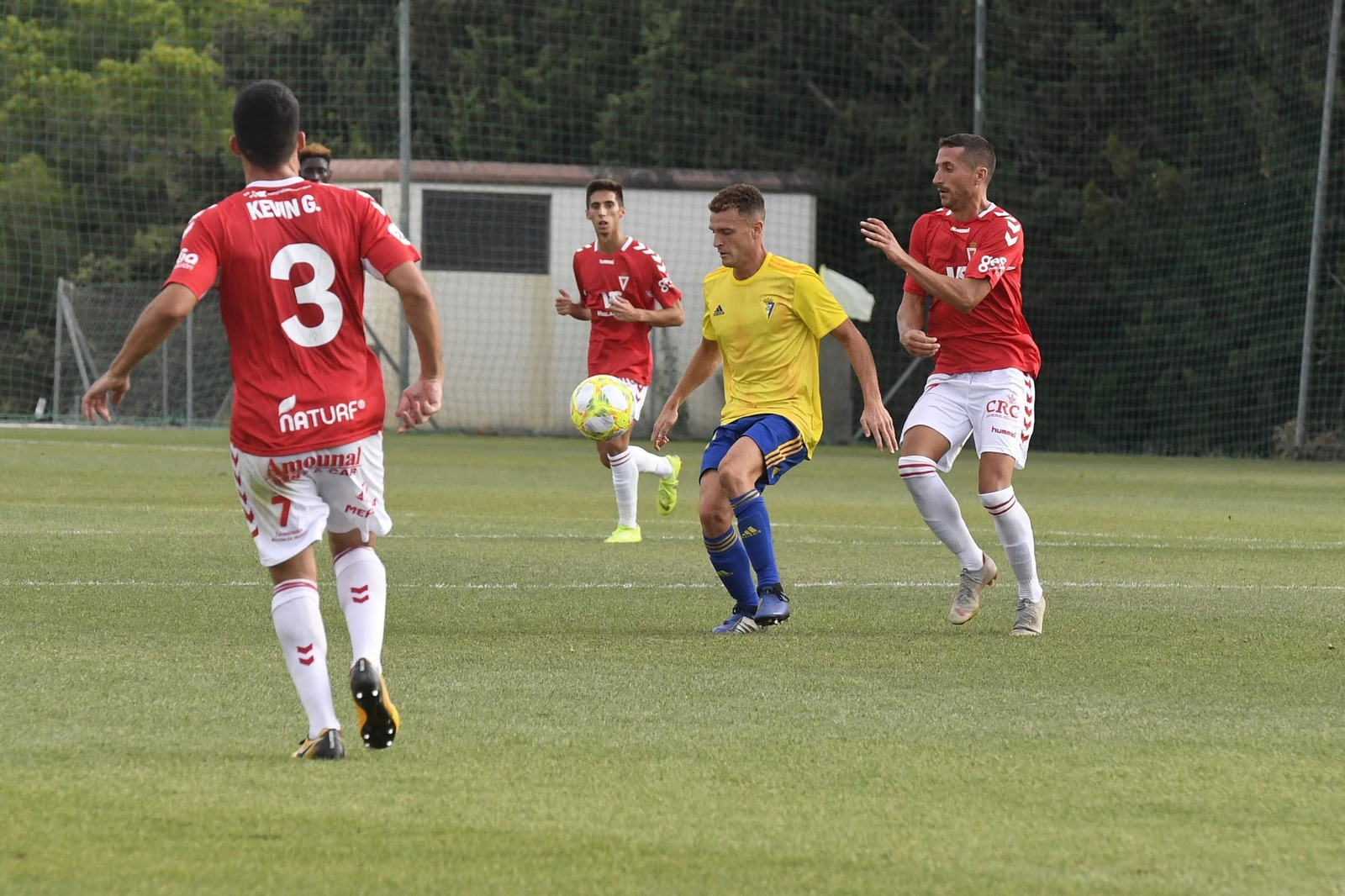 Las imágenes del Cádiz B-Murcia