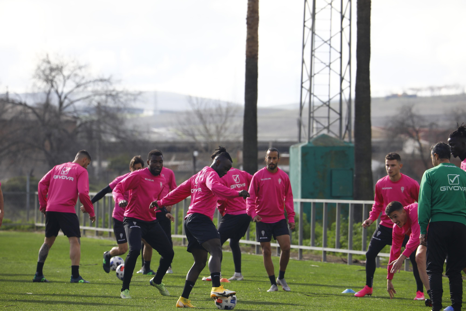 Moussa Sidibé ya se entrena con el Córdoba CF