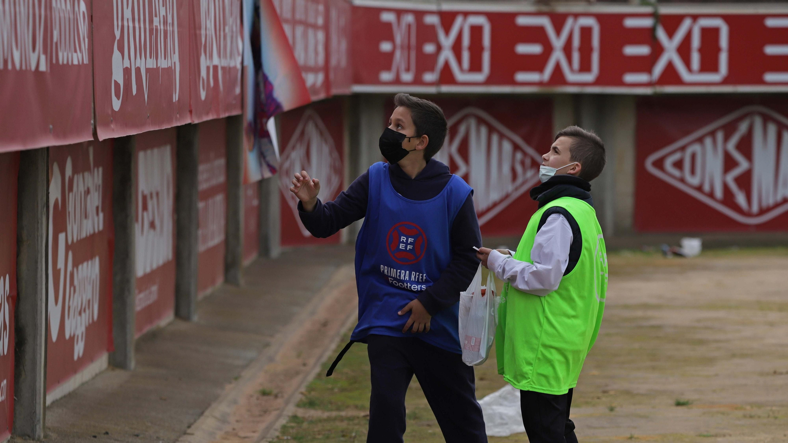La mejores fotos del Algeciras - Real Madrid veteranos