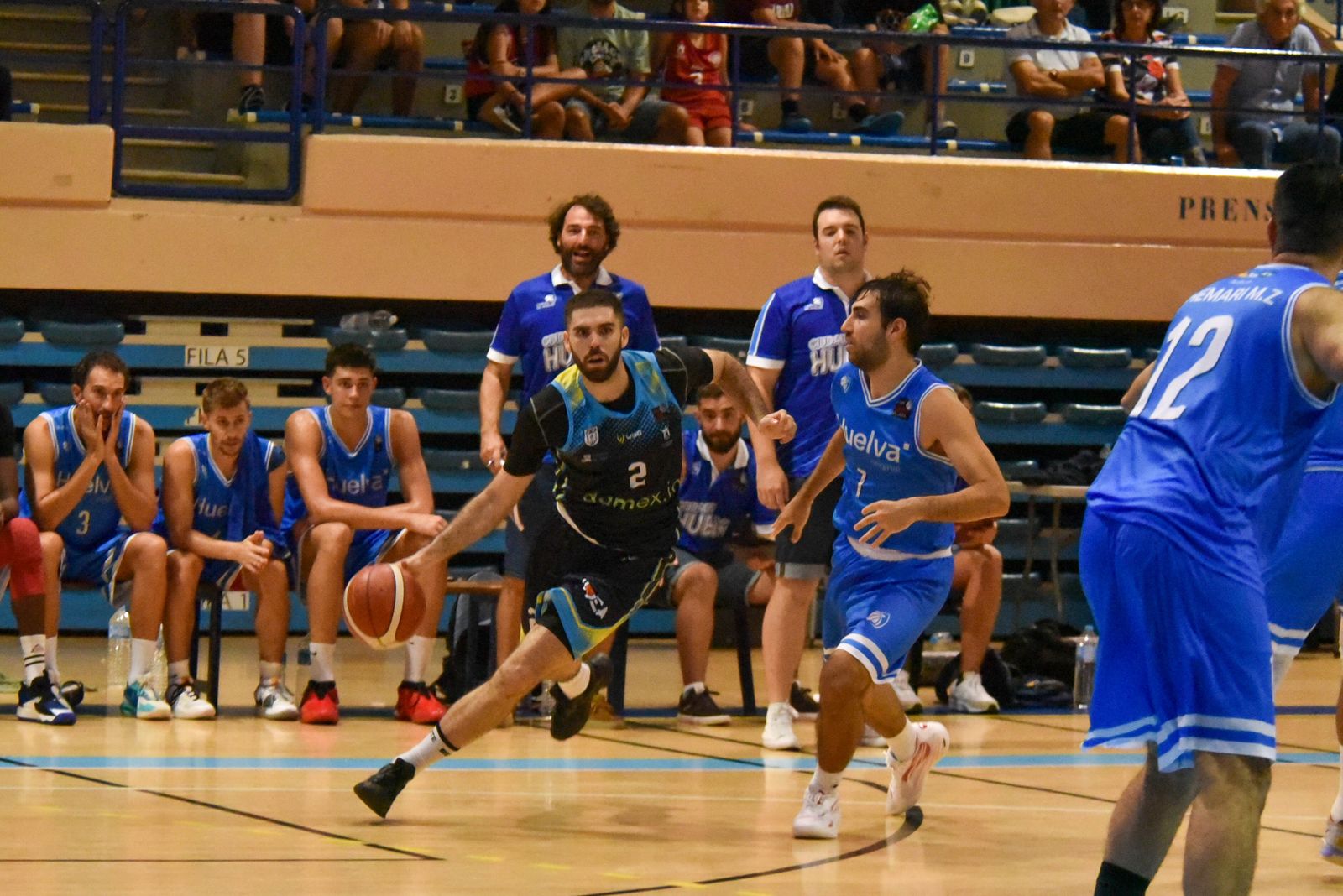 Las fotos del Udea - Ciudad de Huelva de la Copa Diputación de baloncesto