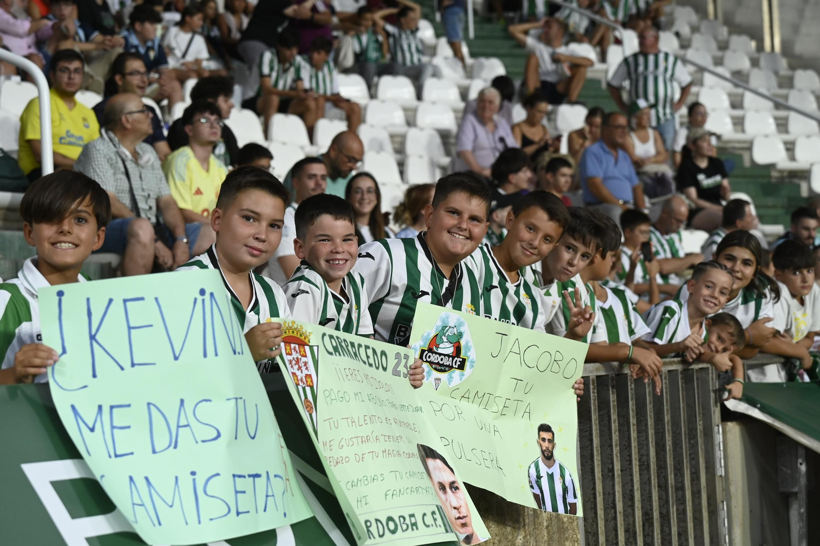Las mejores fotos del ambiente en El Arcángel para el Córdoba CF - Las Palmas