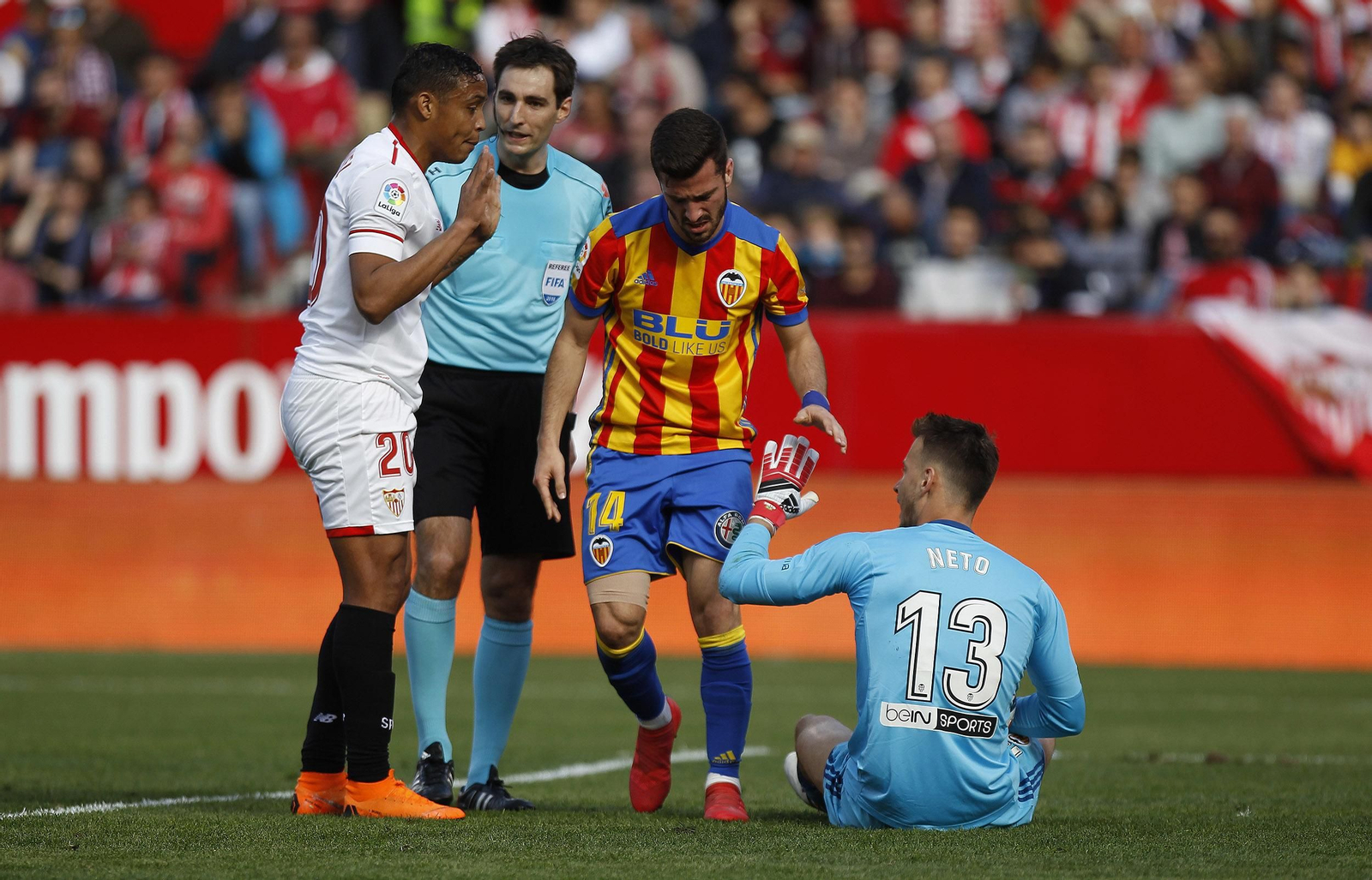 El Sevilla FC-Valencia, en imágenes