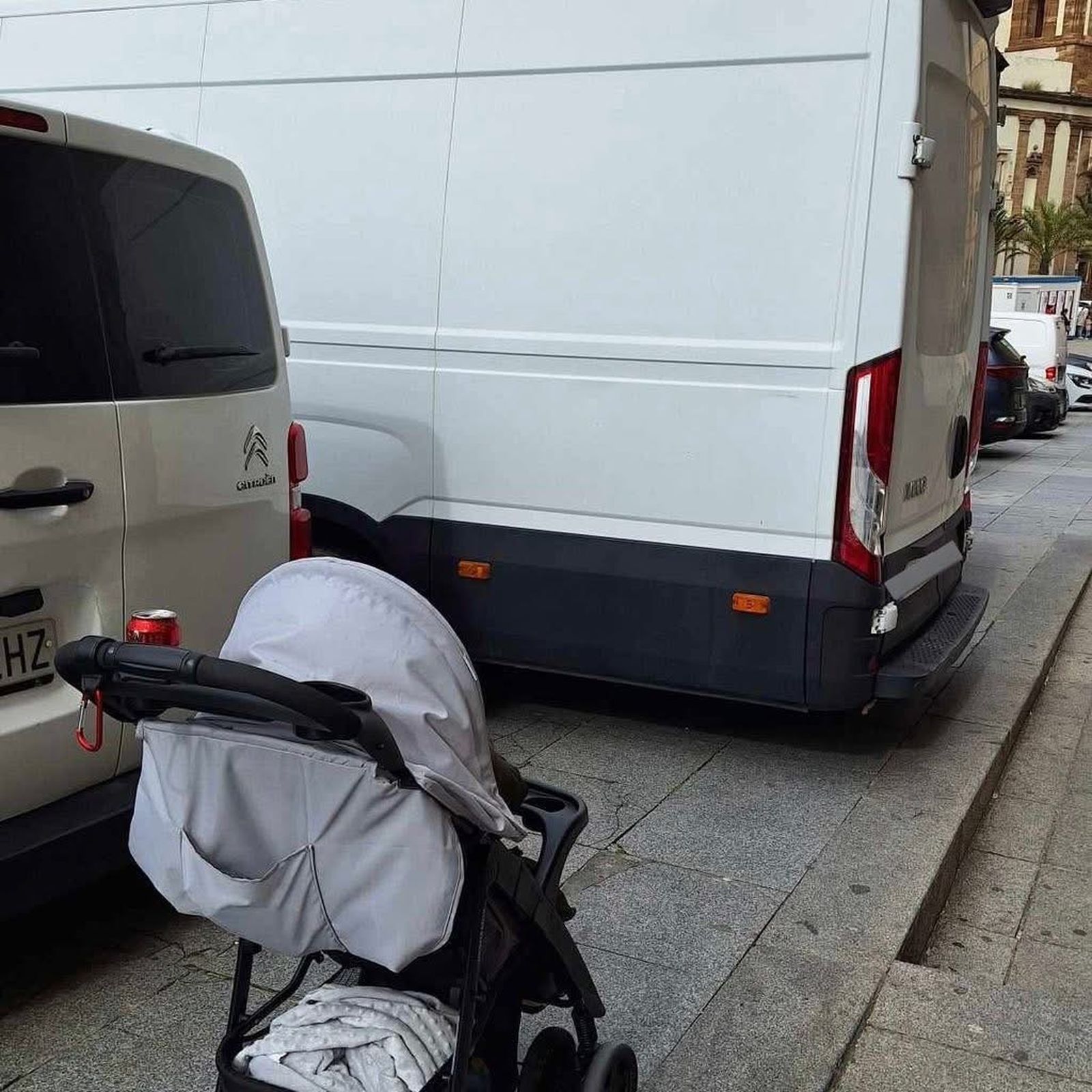 Barreras en Arquitecto Acero