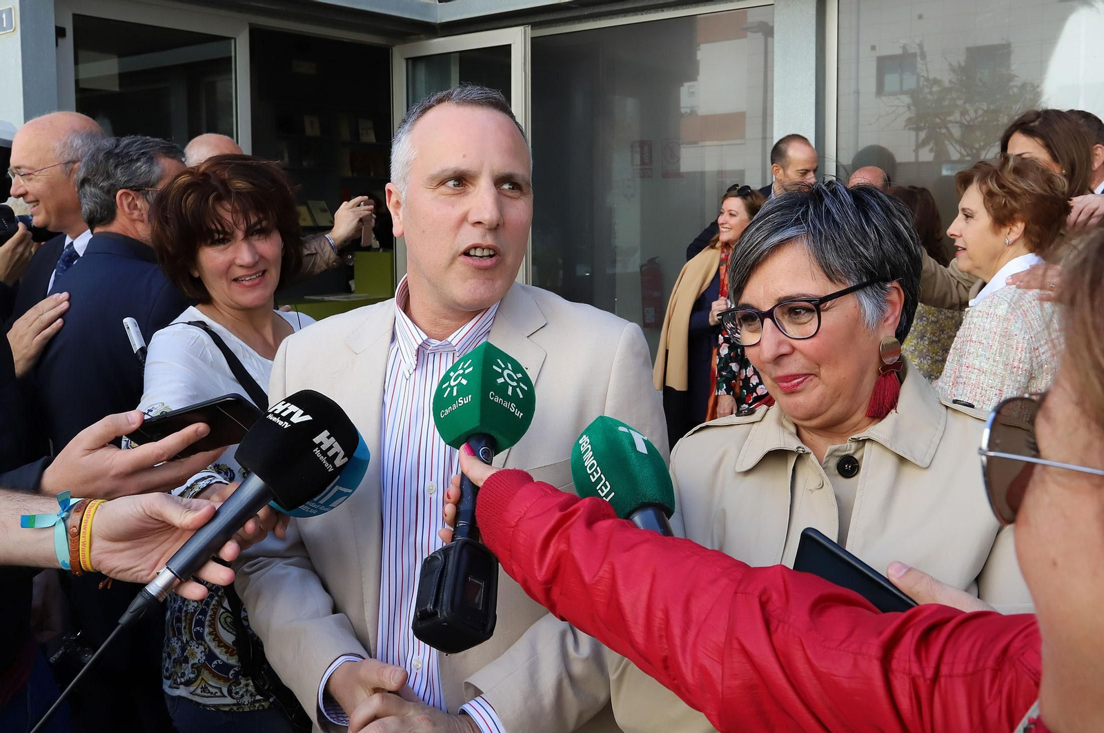 El Centro de Comunicación "Jesús Hermida" abre sus puertas, en imágenes