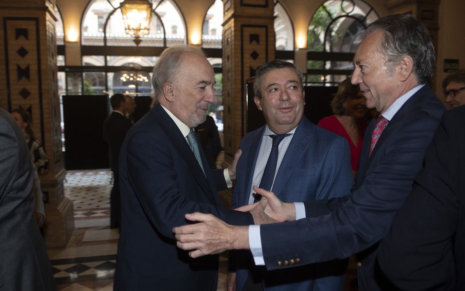 Imágenes del Foro Joly con el director de la Real Academia Española, Santiago Muñoz Machado
