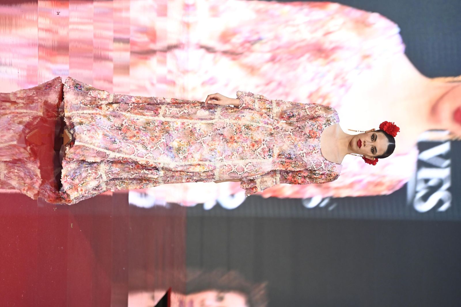 Huelva Flamenca 2026: Desfile de Ángeles de María