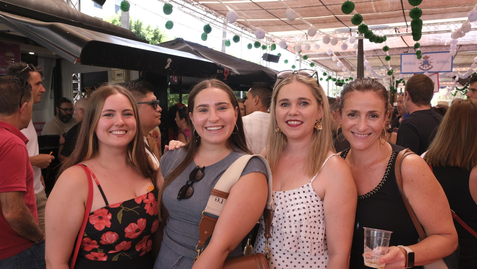 Las mejores imágenes de la feria del mediodía 2025 en Almería